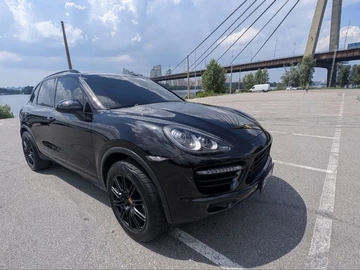 Авто Porsche Cayenne S 2010 № 8878799