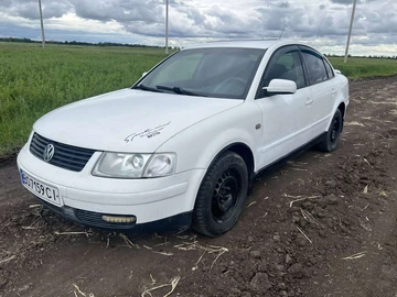 Авто Volkswagen Passat Sedan 1998 № 8878928