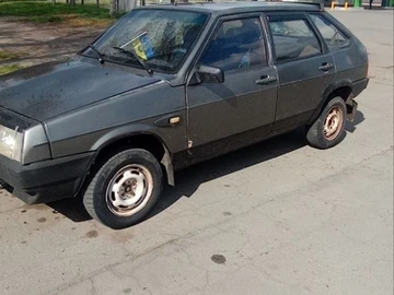 Авто ВАЗ 2109 1987 № 8879000