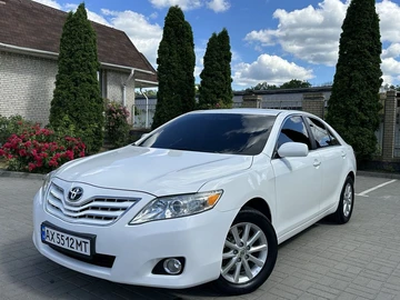 Авто Toyota Camry 2011 № 8879001