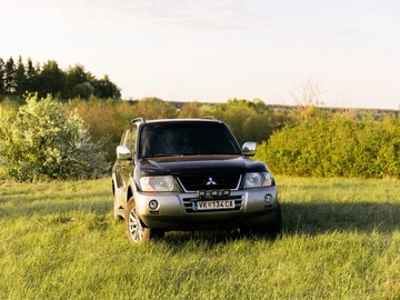 Авто Mitsubishi Pajero 2003 № 8879022