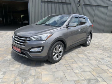 Авто Hyundai Santa Fe 2013 № 8879088