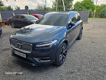 Авто Volvo Xc60 2022 № 8879105