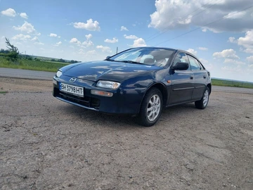 Авто Mazda 121 1998 № 8879110