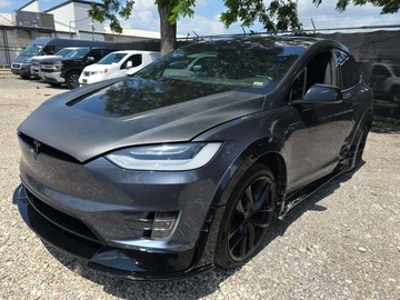 Авто Tesla Model X 2020 № 8879114