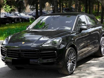 Авто Porsche Cayenne 2022 № 8879213