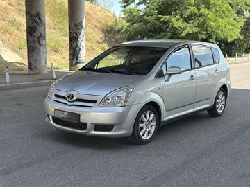 Авто Toyota Corolla Verso 2006 № 8879238