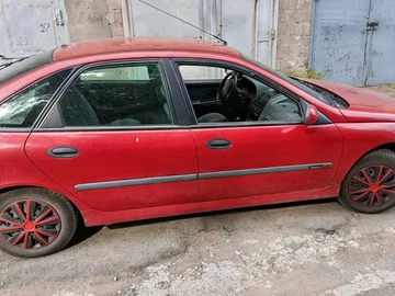 Авто Renault Laguna 1997 № 8879419