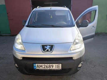 Авто Peugeot Partner 2010 № 8879440