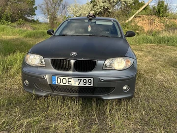 Авто BMW 1 Серия 2004 № 8879526
