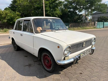 Авто ВАЗ 2101 1985 № 8879532