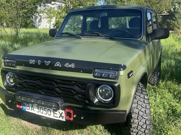 Авто ВАЗ 21214 2012 № 8879546