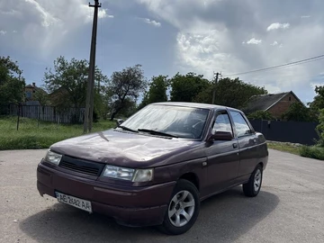 Авто ВАЗ 2110 2000 № 8879594