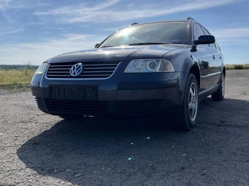 Авто Volkswagen Passat Variant 2002 № 8879703