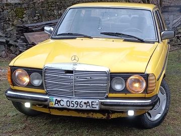 Авто Mercedes 240 1981 № 8879720
