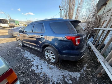 Авто Ford Explorer 2016 № 8879902