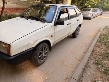 Авто ВАЗ 21093 1992 № 8880020