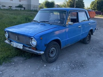 Авто ВАЗ 2101 1987 № 8880024