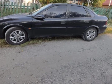 Авто Opel Vectra 1997 № 8880030