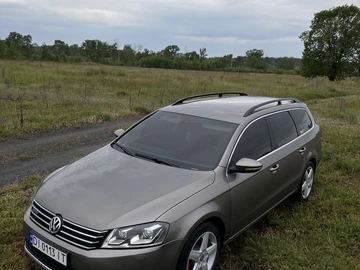 Авто Volkswagen Passat Variant 2011 № 8880122