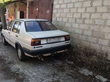 Авто Volkswagen Jetta 1987 № 8880143