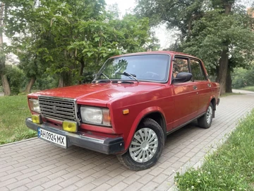 Авто ВАЗ 2107 1990 № 8880182