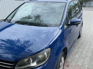 Авто Volkswagen Touran 2012 № 8880185
