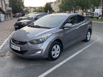 Авто Hyundai Elantra 2013 № 8880208