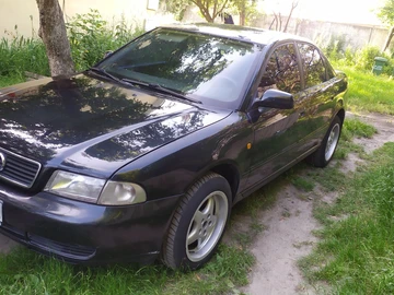 Авто Audi A4 1998 № 8880290
