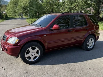Авто Mercedes Ml Серия 2001 № 8880384