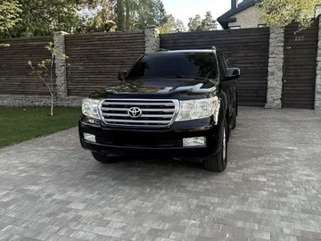 Авто Toyota Land Cruiser 200 2008 № 8880387