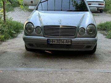 Авто Mercedes E Серия 1997 № 8880397