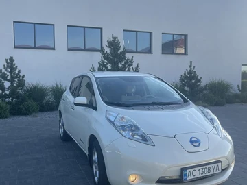 Авто Nissan Leaf 2011 № 8880498