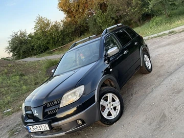 Авто Mitsubishi Outlander 2004 № 8880508