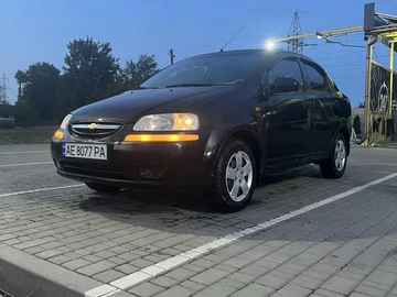 Авто Chevrolet Aveo 2005 № 8880510