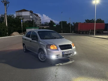 Авто Chevrolet Aveo 2007 № 8880618