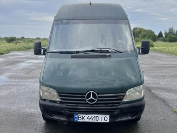 Авто Mercedes Sprinter 2000 № 8880641