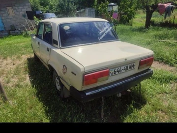 Авто ВАЗ 2107 1984 № 8880649