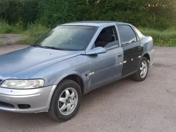Авто Opel Vectra 1997 № 8880682
