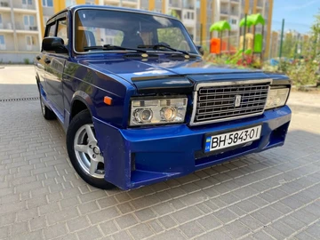 Авто ВАЗ 2107 1987 № 8880784