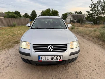 Авто Volkswagen Passat Variant 2004 № 8880786
