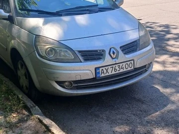 Авто Renault 4 2009 № 8880811
