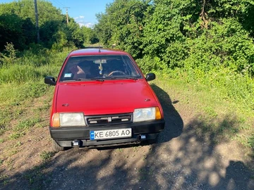 Авто ВАЗ 21099 1998 № 8880996