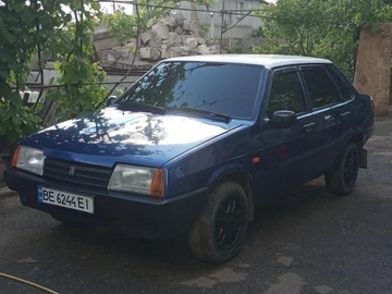 Авто ВАЗ 21099 1996 № 8881008