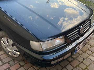Авто Volkswagen Passat Variant 1995 № 8881016