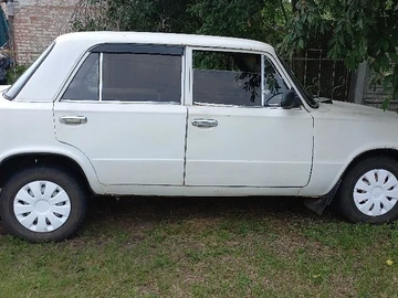 Авто ВАЗ 2101 1980 № 8881365