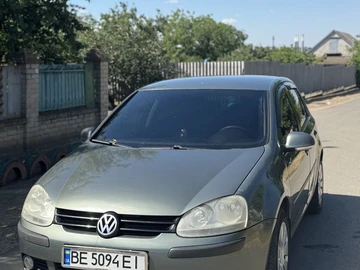 Авто Volkswagen Golf 2005 № 8881534
