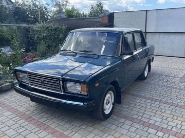 Авто ВАЗ 2107 2000 № 8881600
