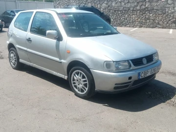 Авто Volkswagen Polo 1999 № 8881679