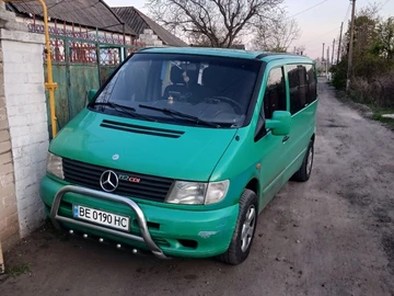 Авто Mercedes 220 2000 № 8881685